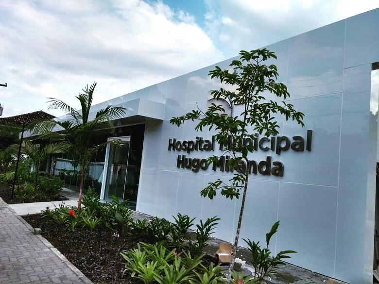 Fachada Hospital Hugo Miranda